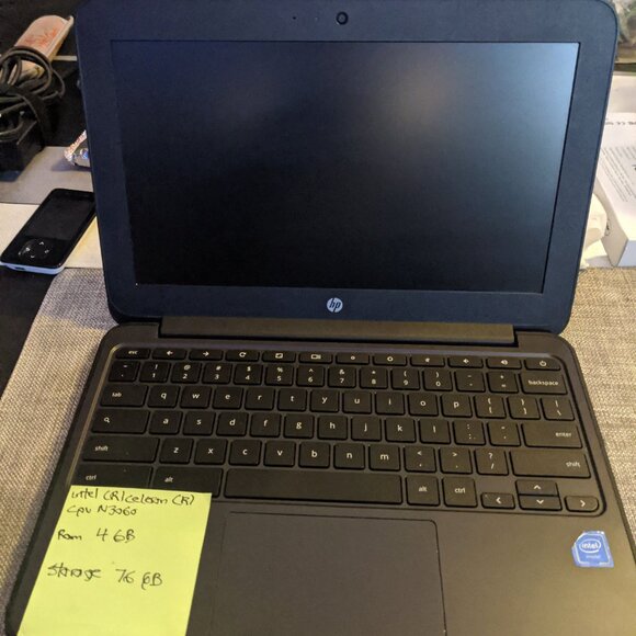 HP Chromebook Laptop (refurbished) - Picture 2 of 7